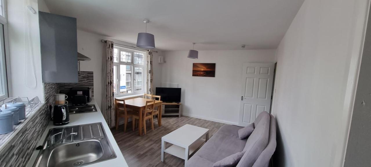 Appartamento Vh Premier Flat 3 Gillingham  Esterno foto